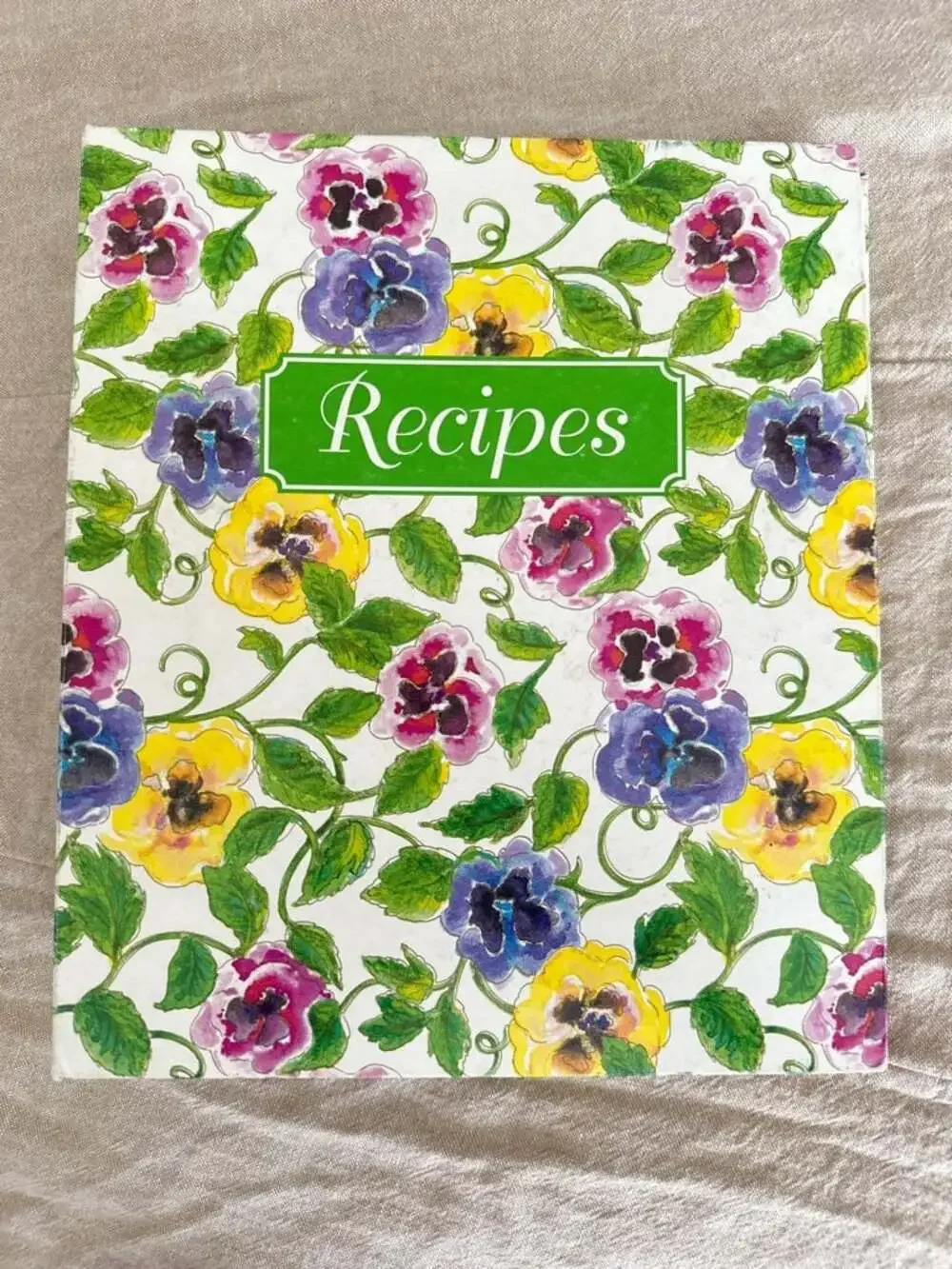 Vintage Cottagecore Floral Pansy Print Recipe Organizer Binder